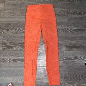 Lululemon Wunder trains 25in